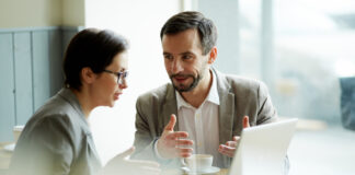 Employees Perspective – The Pros and Cons of Working in a Physical Workplace